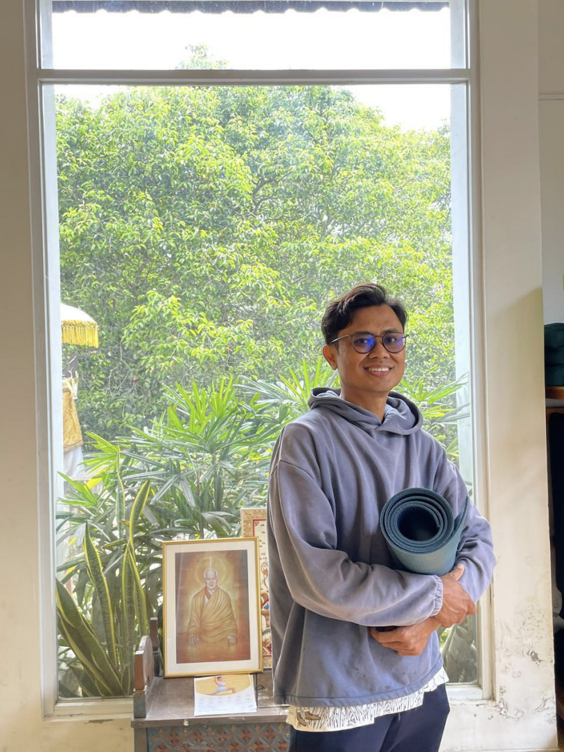 Latif Soemosoediro - Yoga Teacher at Avasthanam Bali